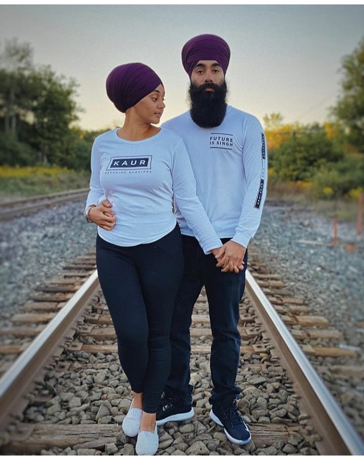 matching outfit ideas for Arab couples